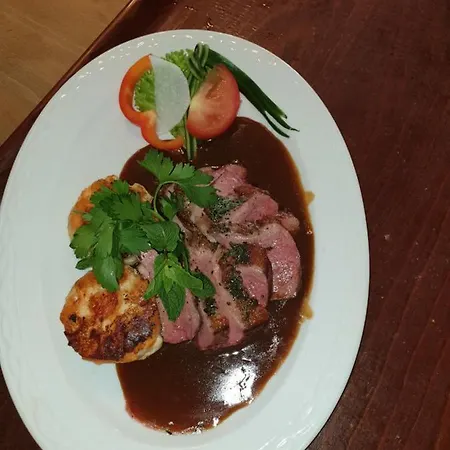 Landgasthof Zum Brueckenwirt 스탄베르크