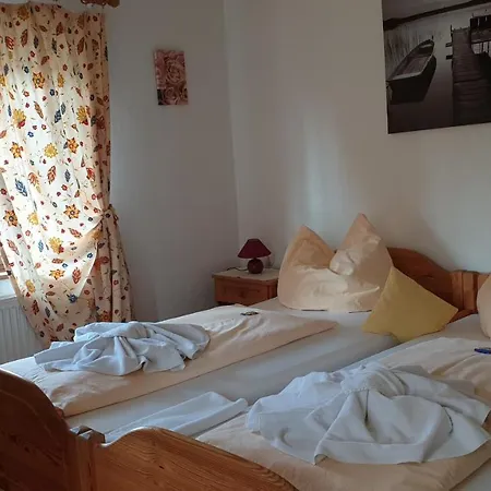 Guest house Landgasthof Zum Brueckenwirt